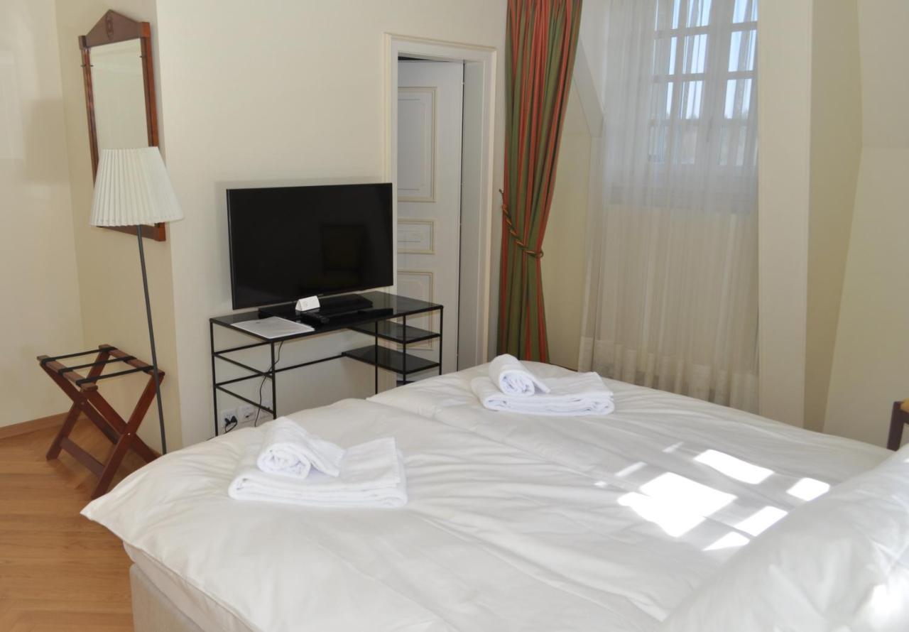 Hotel Domaine De Mont-Renaud Boncourt Zewnętrze zdjęcie
